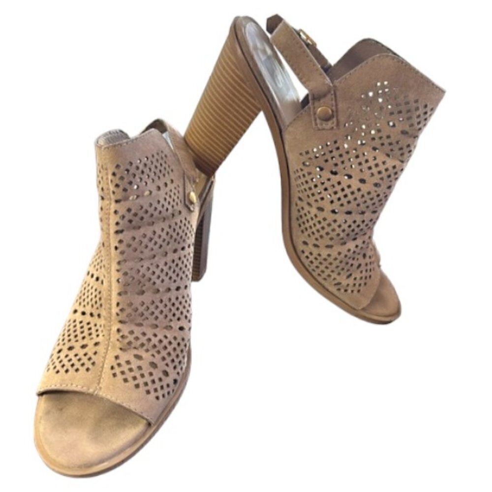 DV Dolce Vita Women’s Kassi Pump Block Heels Size 9